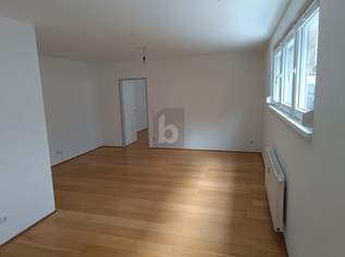 BÜRO/STUDIO/PRAXIS IN ZENTRALER LAGE ZU VERMIETEN, 1300 €, Immobilien-Gewerbeobjekte in 1050 Margareten