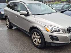 XC60 Momentum 2WD, 4700 €, Auto & Fahrrad-Autos in 7212 Forchtenstein XC60 Momentum 2WD, 4700 €, Auto & Fahrrad-Autos in 7212 Forchtenstein