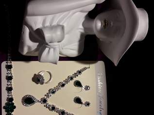 MAMAMIA, DA SCHAUST ABER !!, 11 €, Kleidung & Schmuck-Accessoires, Uhren, Schmuck in 1200 Brigittenau MAMAMIA, DA SCHAUST ABER !!, 11 €, Kleidung & Schmuck-Accessoires, Uhren, Schmuck in 1200 Brigittenau