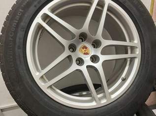 Porsche Macan Alufelgen mit Winterreifen Komplett Räder 18 Zoll, 1500 €, Auto & Fahrrad-Teile & Zubehör in 1160 Ottakring