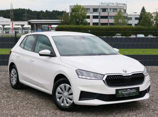 Fabia LED*Kollision*Sitzheizung*Freisprech*Winterpaket, 12990 €, Auto & Fahrrad-Autos in 5204 Straßwalchen Fabia LED*Kollision*Sitzheizung*Freisprech*Winterpaket, 12990 €, Auto & Fahrrad-Autos in 5204 Straßwalchen