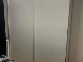 hochwertiger Kleiderschrank der Marke Sonata *neuwertig* *Neupreis 1500€*