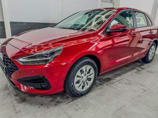 i30 STYLE NAVI LED RFK PDC 1.5 MPI 70,6kW96PS..., 24665 €, Auto & Fahrrad-Autos in 6844 Gemeinde Altach