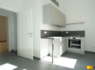 Sanierte 2 Zimmer-Altbauwohnung mit Balkon, 1436.59 €, Immobilien-Wohnungen in 1030 Landstraße