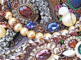 suche gratis alten schmuck, null €, Kleidung & Schmuck-Accessoires, Uhren, Schmuck in Österreich
