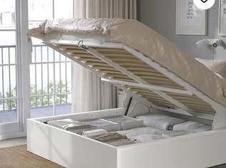 Bett 140x200 IKEA Malm mit viel Stauraum