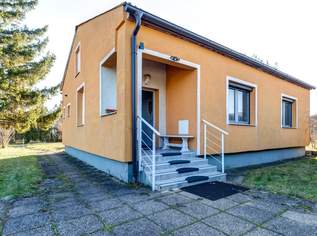 Kleines Haus mit großem Grundstück, 425000 €, Immobilien-Häuser in 2230 Gemeinde Gänserndorf