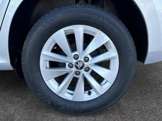 Kamiq Selection DSG+ACC+SHZ+RFK+PDC+KESSY+SUN..., 30385 €, Auto & Fahrrad-Autos in 6844 Gemeinde Altach