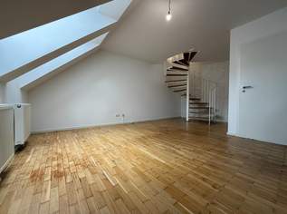 Wohntraum auf zwei Ebenen – 83m² Maisonette mit Dachterrasse, 295000 €, Immobilien-Wohnungen in 1110 Simmering