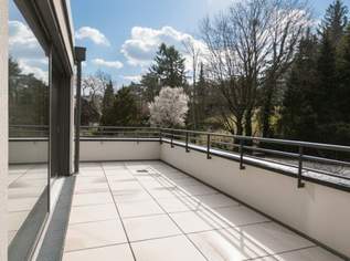 EXQUISITE DACHTERRASSEN-WOHNUNG MIT BLICK ÜBER DIE STADT SOWIE AUF DIE WEINBERGE, 1889000 €, Immobilien-Wohnungen in 1190 Döbling