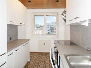 Geräumige 3 Zimmer Wohnung mit Loggia! WARMMIETE! WG Eignung inklusive Tiefgaragenstellplatz!, 1529.44 €, Immobilien-Wohnungen in 1100 Favoriten