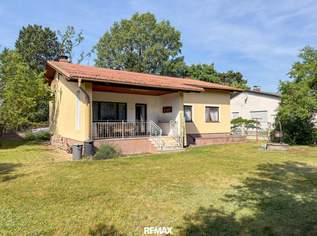 Charmantes Einfamilienhaus mit großem Garten, 450000 €, Immobilien-Häuser in 2231 Strasshof an der Nordbahn Charmantes Einfamilienhaus mit großem Garten, 450000 €, Immobilien-Häuser in 2231 Strasshof an der Nordbahn