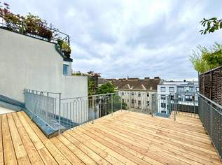 Renovierte Dachwohnung mit zwei Terrassen und seitlichem Blick auf Schönbrunn und die Gloriette, 429000 €, Immobilien-Wohnungen in 1150 Rudolfsheim-Fünfhaus