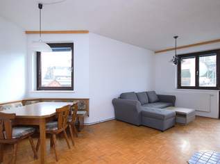 Großzügige 4-Zimmer-Wohnung mit Balkon und Garage in Krumegg, 155000 €, Immobilien-Wohnungen in 8323 Krumegg