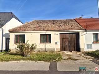 Einfamilienhaus in Ruhelage mit Schuppen und 4 Zimmer auf großem Grundstück, sanierungsbedürftig, zu kaufen!, 51000 €, Immobilien-Häuser in 2061 Gemeinde Hadres Einfamilienhaus in Ruhelage mit Schuppen und 4 Zimmer auf großem Grundstück, sanierungsbedürftig, zu kaufen!, 51000 €, Immobilien-Häuser in 2061 Gemeinde Hadres