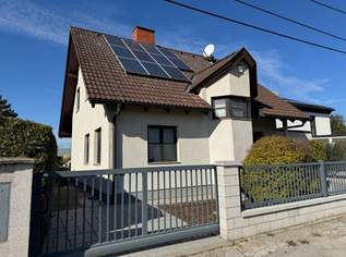 Privatverkauf | Großzügiges Einfamilienhaus im Erstbesitz mit Pool, Sauna, großem Garten & vielen Extras in 1220 Wien, 785000 €, Immobilien-Häuser in 1220 Donaustadt