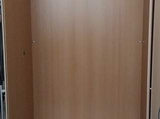 KleiderSchrank 5 türig mit Spiegelelementen KleiderSchrank 5 türig mit Spiegelelementen
