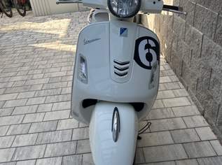 Vespa GTS 300