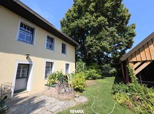 Einzigartiges Wohnrefugium umgeben von einem wunderschönen Garten mit Altbaumbestand, 690000 €, Immobilien-Häuser in 2151 Asparn an der Zaya Einzigartiges Wohnrefugium umgeben von einem wunderschönen Garten mit Altbaumbestand, 690000 €, Immobilien-Häuser in 2151 Asparn an der Zaya