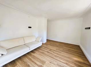 Ruhige Mietwohnung mit zusätzlichem Zimmer im Dachgeschoß und Stellplatz in der Doppelgarage, 1050 €, Immobilien-Wohnungen in 4810 Gmunden Ruhige Mietwohnung mit zusätzlichem Zimmer im Dachgeschoß und Stellplatz in der Doppelgarage, 1050 €, Immobilien-Wohnungen in 4810 Gmunden