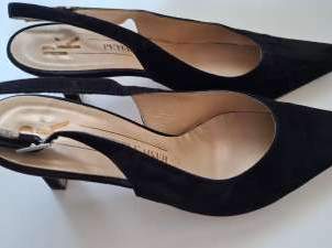Peter Kaiser Schuhe schwarz Größe 5 1/2 also D39 wie neu, 45 €, Kleidung & Schmuck-Damenkleidung in 1160 Ottakring