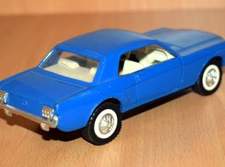 Modellauto Ford Mustang 65 Majorette blau Maßstab 1:32