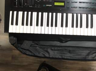 Keyboard , 680 €, Marktplatz-Musik & Musikinstrumente in 1150 Rudolfsheim-Fünfhaus
