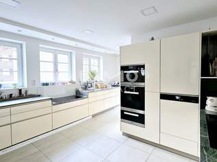 Historische, generalsanierte Villa auf außergewöhnlichem Parkgrundstück in Baden, 698000 €, Immobilien-Häuser in 2500 Gemeinde Baden