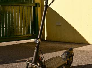 Joyor E-Scooter Y6-S, 295 €, Marktplatz-Sportgeräte & Zubehör in 4820 Bad Ischl Joyor E-Scooter Y6-S, 295 €, Marktplatz-Sportgeräte & Zubehör in 4820 Bad Ischl