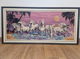 gesticktes Bild weiße Pferde 126 x 61 cm, 95 €, Haus, Bau, Garten-Geschirr & Deko in 3200 Gemeinde Ober-Grafendorf