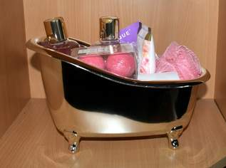 SPA Luxetique 8teiliges Geschenkset Rosenduft NEU, 18 €, Marktplatz-Beauty, Gesundheit & Wellness in 3370 Gemeinde Ybbs an der Donau