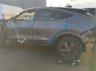 Mustang MACH-E *Premium* AWD I UNFALL-FAHRZEUG I, 4990 €, Auto & Fahrrad-Autos in Niederösterreich Mustang MACH-E *Premium* AWD I UNFALL-FAHRZEUG I, 4990 €, Auto & Fahrrad-Autos in Niederösterreich