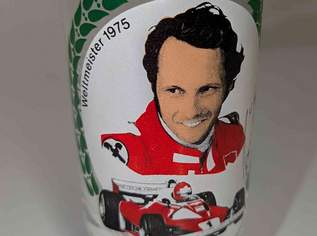  Trinkglas Niki Lauda Weltmeister 1975, 99 €, Marktplatz-Antiquitäten, Sammlerobjekte & Kunst in 4675 Weibern