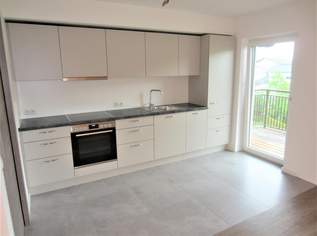 Gemütliche Mansardenwohnung mit Südbalkon und Weitblick!, 1290 €, Immobilien-Wohnungen in 5162 Obertrum am See