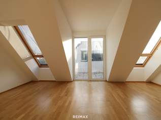 Traumhafte 3-Zimmer-Dachgeschosswohnung mit Terrasse und Ausblick, 430800 €, Immobilien-Wohnungen in 1100 Favoriten