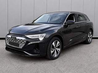 Q8 e-tron quattro 95kWh 20""/AHK/Businesspaket, 38900 €, Auto & Fahrrad-Autos in 5020 Altstadt