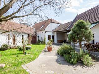 ökologisch kernsanierter Winzerhof mit eigenem Bürotrakt, Weinkeller und bezauberndem Innenhof, 650000 €, Immobilien-Häuser in 3494 Gedersdorf