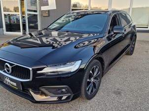V60 Momentum Pro, 13999 €, Auto & Fahrrad-Autos in 4150 Rohrbach-Berg V60 Momentum Pro, 13999 €, Auto & Fahrrad-Autos in 4150 Rohrbach-Berg