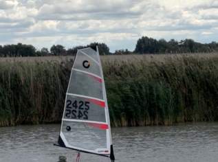 O’pen Bic / O’pen Skiff Segelboot – das sportliche Jugendsegelboot für Kinder & Jugendliche, 1600 €, Auto & Fahrrad-Boote in 7100 Weiden am See O’pen Bic / O’pen Skiff Segelboot – das sportliche Jugendsegelboot für Kinder & Jugendliche, 1600 €, Auto & Fahrrad-Boote in 7100 Weiden am See