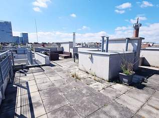 VIKTORGASSE, FERNBLICK, 84 m2 Dachgeschoß mit 30 m2 Terrasse, 2 Zimmer, Wohnküche, 2 Bäder, Parketten, U1-Nähe, 1799.99 €, Immobilien-Wohnungen in 1040 Wieden