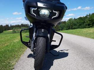 Indian Challenger Dark Horse , 36000 €, Auto & Fahrrad-Motorräder in 4113 Sankt Martin im Mühlkreis Indian Challenger Dark Horse , 36000 €, Auto & Fahrrad-Motorräder in 4113 Sankt Martin im Mühlkreis