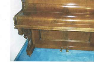 Altes  sehr schönes Piano, 500 €, Marktplatz-Musik & Musikinstrumente in 6341 Gemeinde Ebbs