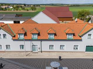 Ein Ort, der mehr ist als vier Wände – Familientraum in Schöngrabern, 0 €, Immobilien-Häuser in 2020 Schöngrabern Ein Ort, der mehr ist als vier Wände – Familientraum in Schöngrabern, 0 €, Immobilien-Häuser in 2020 Schöngrabern