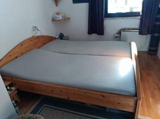 Schlafzimmer in Vollholz Fichte