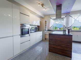 Komfortable 3-Zimmer-Wohnung mit Balkon, Tiefgarage und Klimaanlage, 279000 €, Immobilien-Wohnungen in 9500 