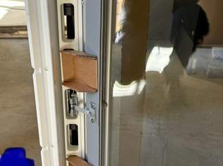 Velux Dachfenster GLU MK08 0061 mit drei fach Verglasung  Velux Dachfenster GLU MK08 0061 mit drei fach Verglasung