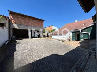 Charmantes Haus in Zistersdorf mit großem Garten – Ihr Renovierungsprojekt wartet!, 189000 €, Immobilien-Häuser in 2225 Zistersdorf