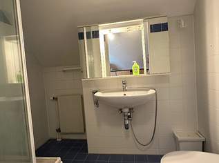 Schöne 4-Zimmer- Dachgeschoss-Maisonette mit 3 Balkonen im 19. Bezirk Schöne 4-Zimmer- Dachgeschoss-Maisonette mit 3 Balkonen im 19. Bezirk