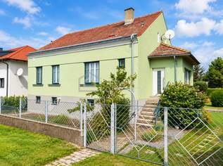 Nahe Hainburg & Bratislava – Haus mit großem Garten auf 1.041 m² & Ausbaureserve, 379000 €, Immobilien-Häuser in 2292 Engelhartstetten