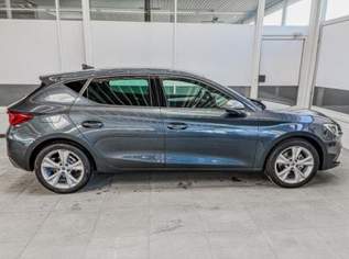 Leon FR 1.5 TSI AHK MATRIX NAVI SHZ 1,5 TSI 1..., 32975 €, Auto & Fahrrad-Autos in 6844 Gemeinde Altach